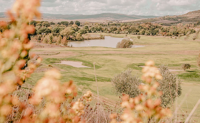 Blick auf den Resort-eigenen Golfplatz der Terme di Saturnia, Italien